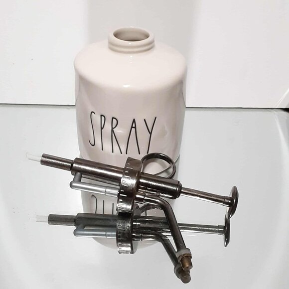 Rae Dunn ' SPRAY ' water mister bottle ceramic jar. Farmhouse decor - Picture 10 of 12